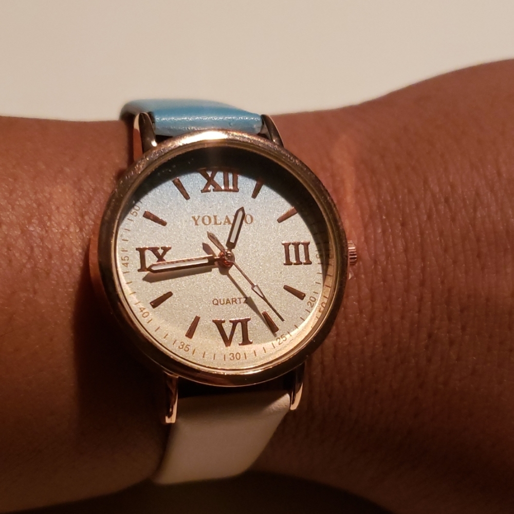Watch - Picture 2 of 4